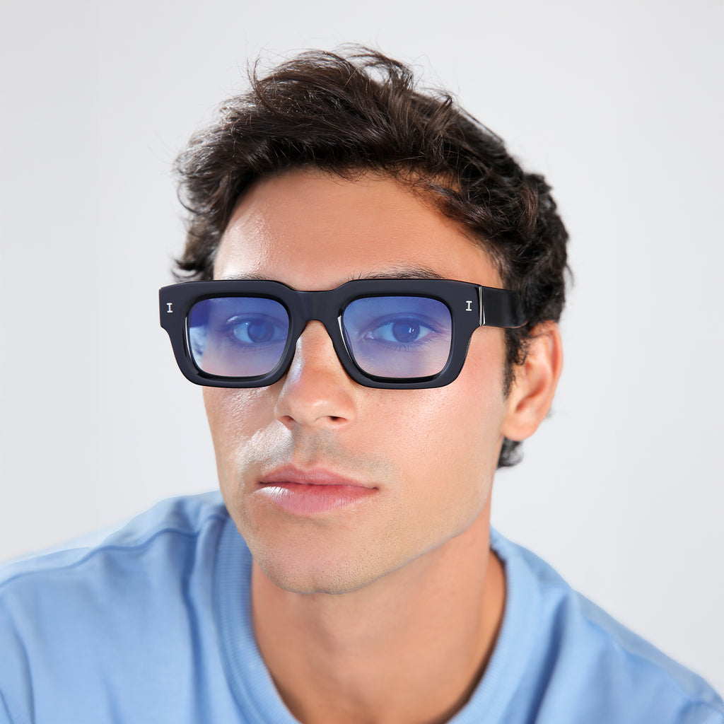 Lewis 50 Sunglasses | illesteva display picture 1