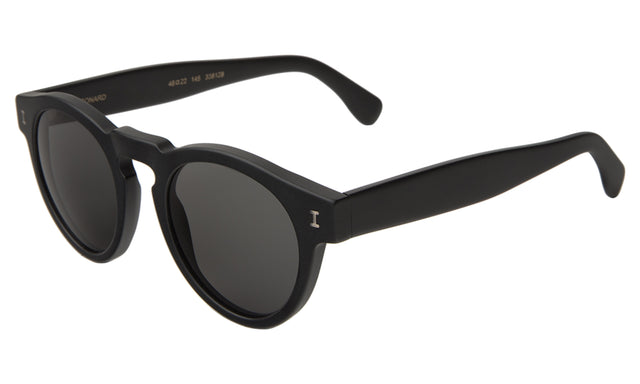 Leonard Sunglasses Side Profile in Matte Black / Grey