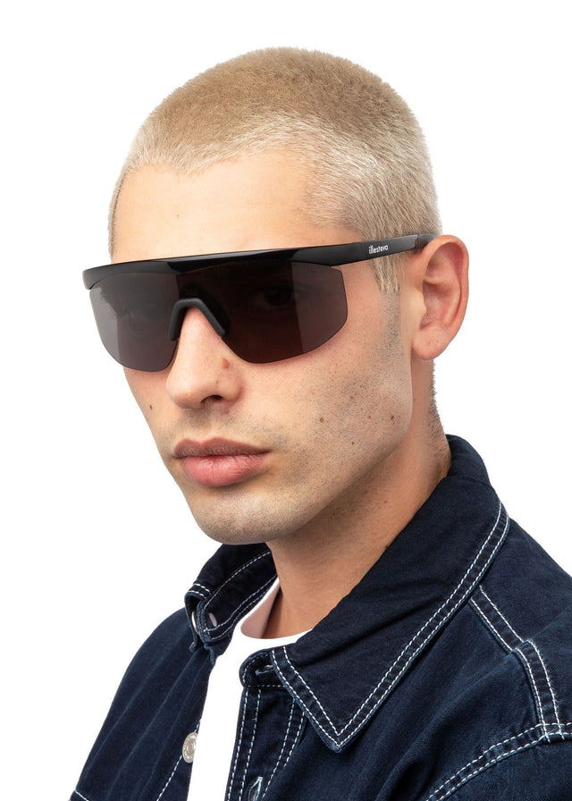 wearing Managua Sunglasses Black Grey