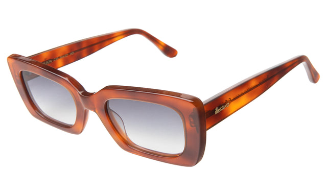 Wilson Sunglasses Side Profile in Red Havana / Grey Flat Gradient