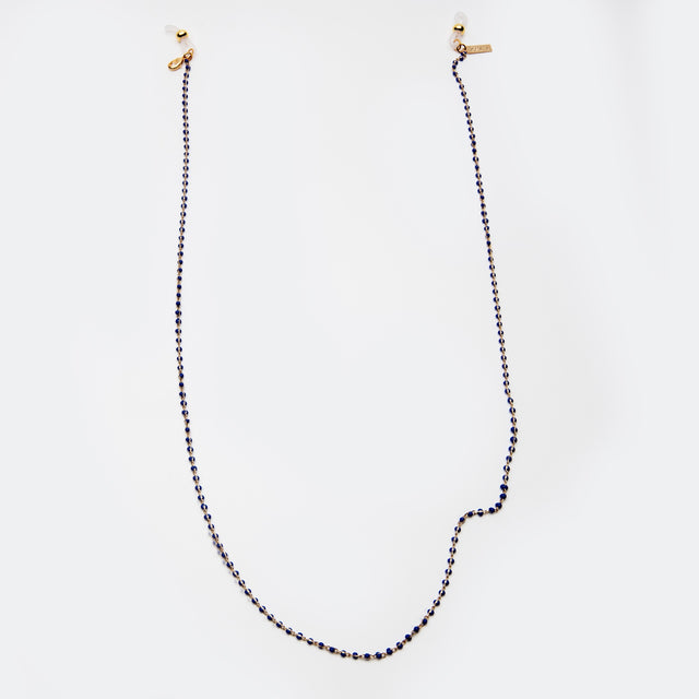 Full view of the sunglass chain Sunglass Chain side view in Barbados