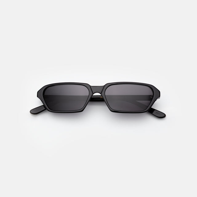  Baxter II Sunglasses side view in Black / Grey