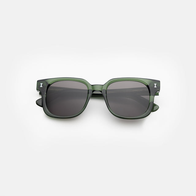Ellison Sunglasses side view in Pine / Grey Flat