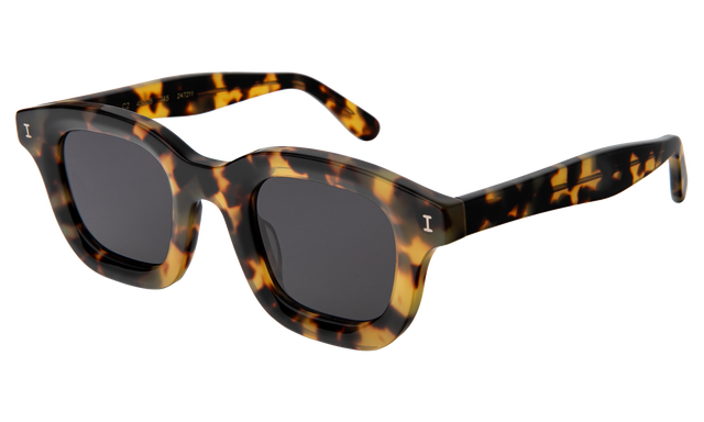 George Sunglasses Side Profile in Tortoise / Grey Flat