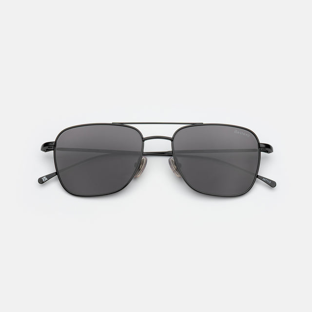 Lafayette Sunglasses side view in Black / Grey Flat