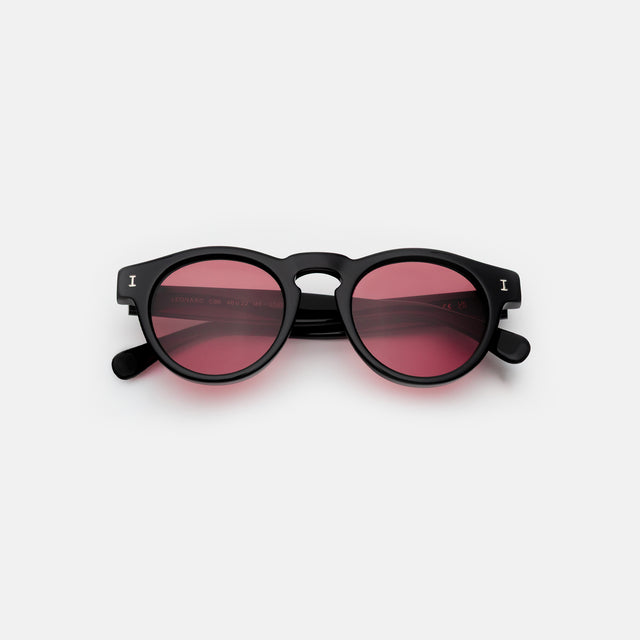 Leonard Sunglasses side view in Black / Plum See Through