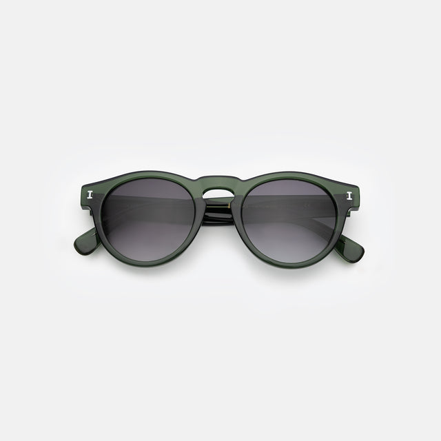 Leonard Sunglasses side view in Pine / Grey Gradient