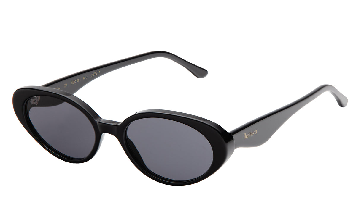 Sheila Sunglasses in Black with Grey Flat lenses, side view