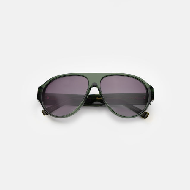 Telluride Sunglasses side view in Pine / Grey Gradient