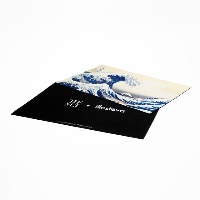 The Met x illesteva cloth shown in a limited edition pattern Side Profile in The Great Wave
