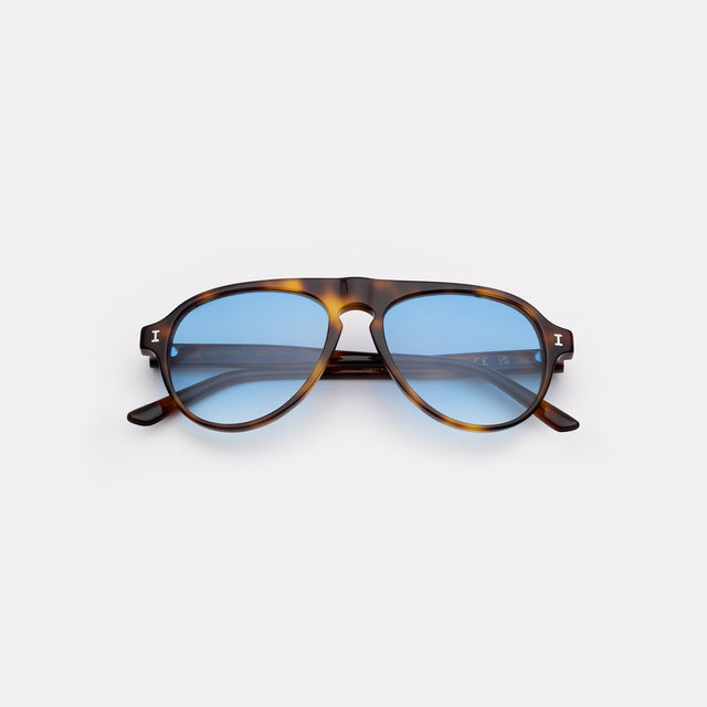 Vanderbilt Sunglasses side view in Havana / Blue Gradient See Through