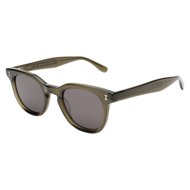 Veneto Sunglasses side view in Green / Grey Flat