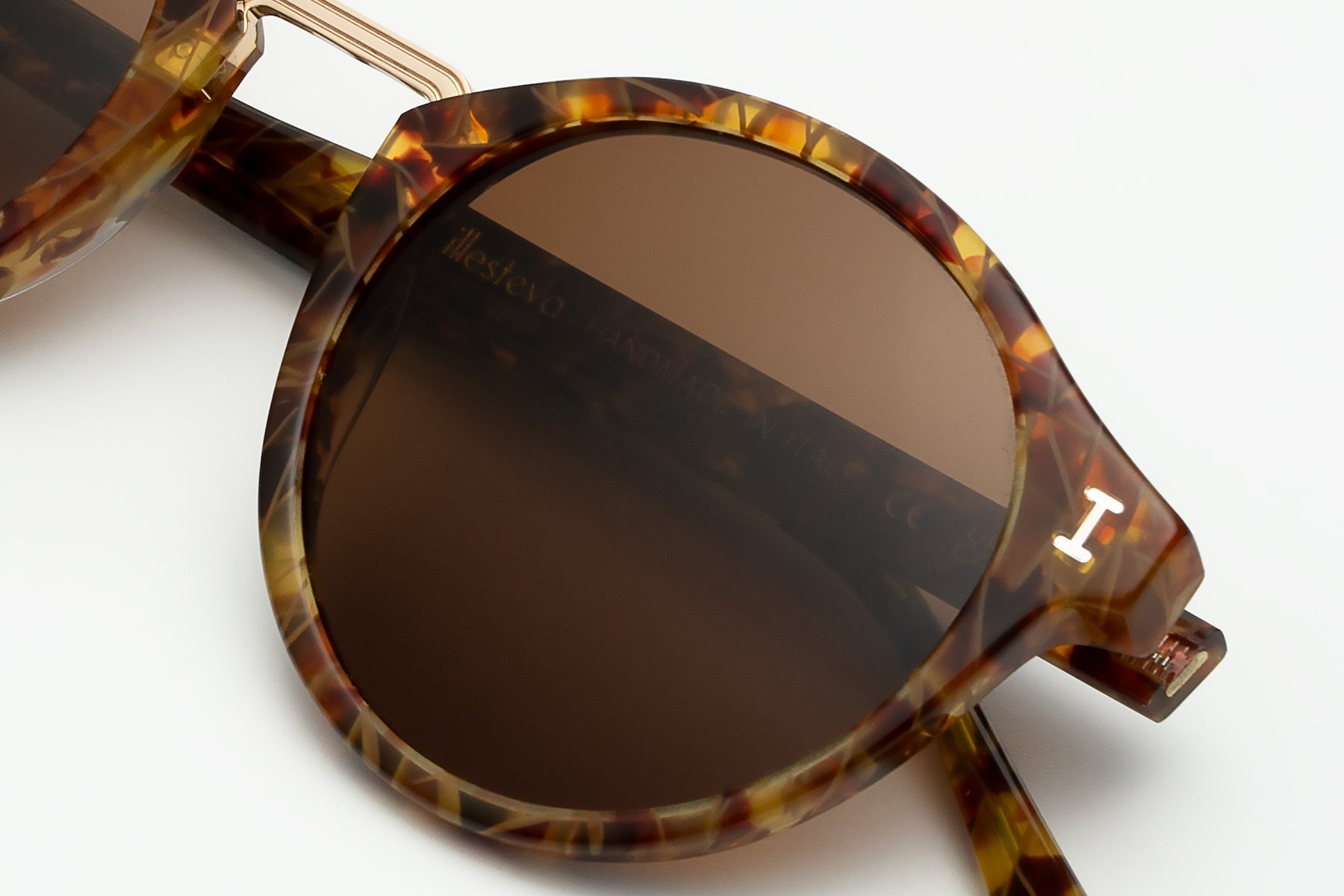 Close up of Village Sunglasses in Pecan/Gold with Brown