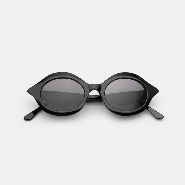Willow Sunglasses side view in Black / Grey