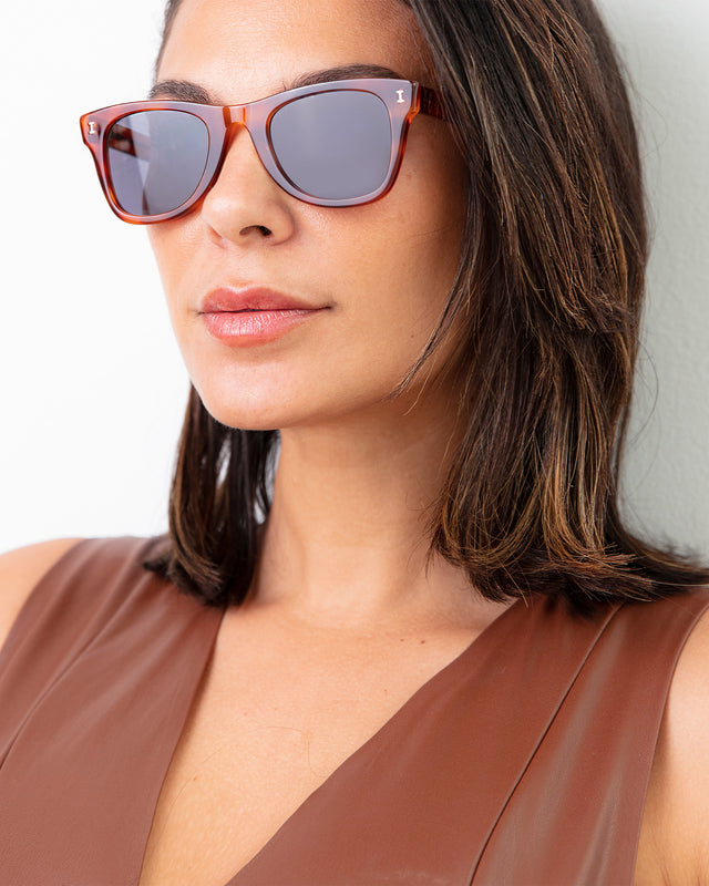 Beverly | Women Square Futuristic Flat Lens Sunglasses Orange