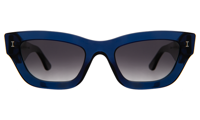 Donna Sunglasses in Navy with Grey Gradient