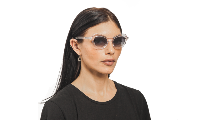 Brunette Delfina Sunglasses Side Profile in Amethyst / Grey Gradient