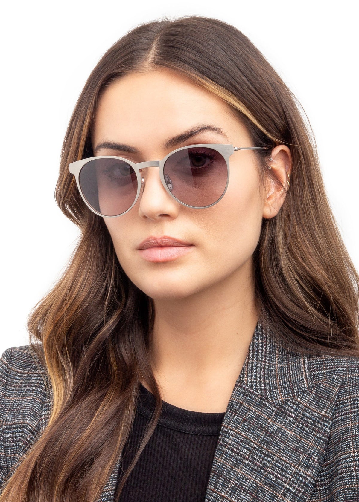 Model wearing Le Steel II Sunglasses in Silver Grey Gradient