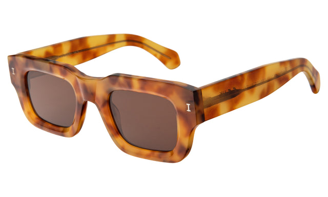 illesteva Lewis Sunglasses Lewis Sunglasses Side Profile in Amber / Brown Flat