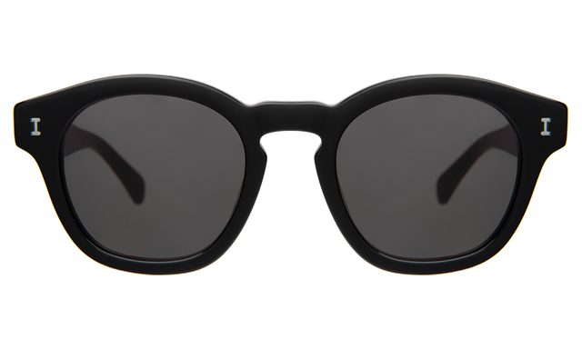 Madison Sunglasses front view in Black Grey