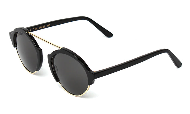 Milan III Sunglasses side view in Black / Grey
